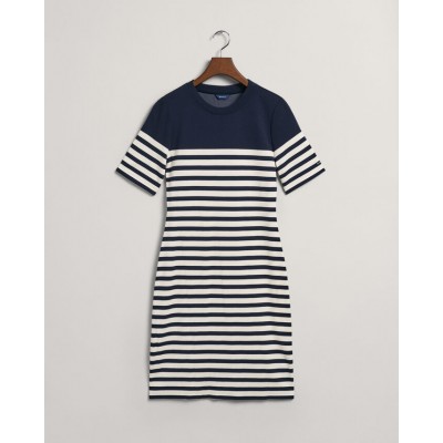 Vestido t-shirt às riscas